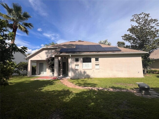 Building Photo - 12516 Leatherleaf Dr