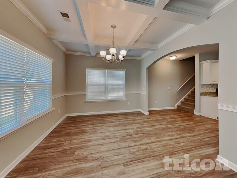 Building Photo - 162 Eventine Way