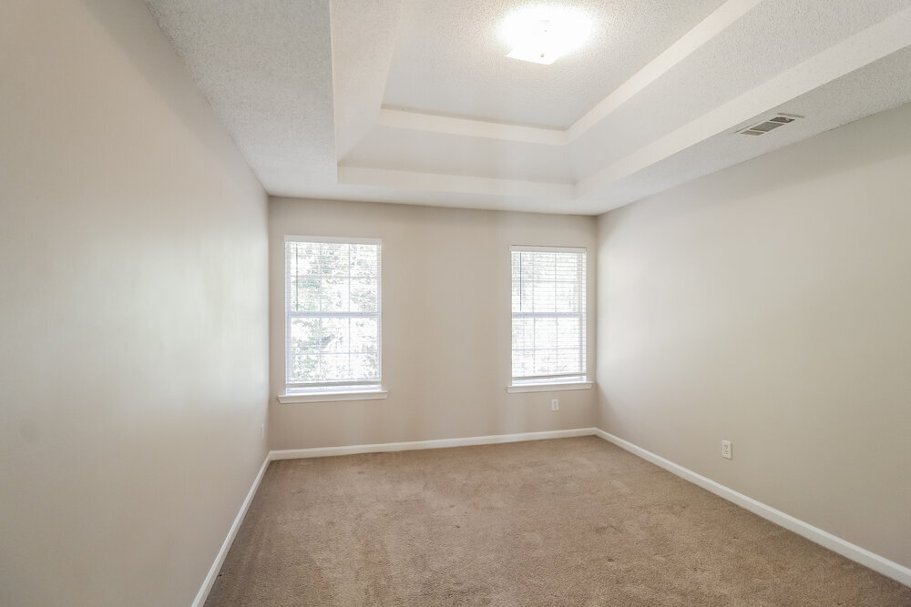 Building Photo - 1972 Bridgestone Cir