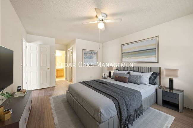 Building Photo - 5908 Sara St