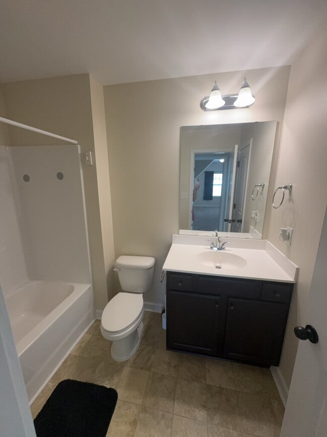 Building Photo - 101 Barnhouse Rd