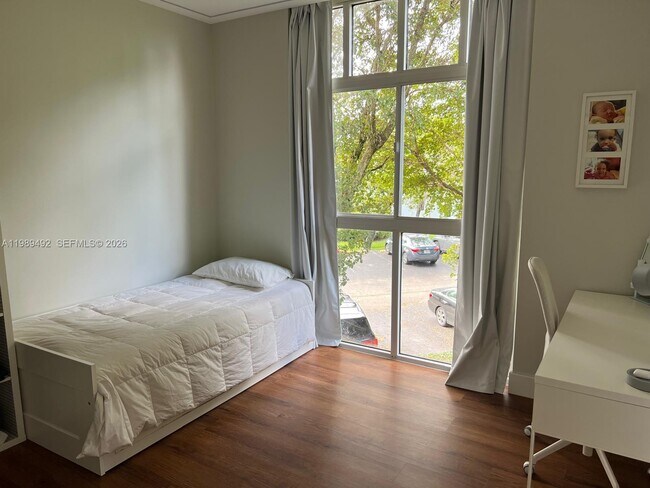 Building Photo - 9755 NW 52nd St