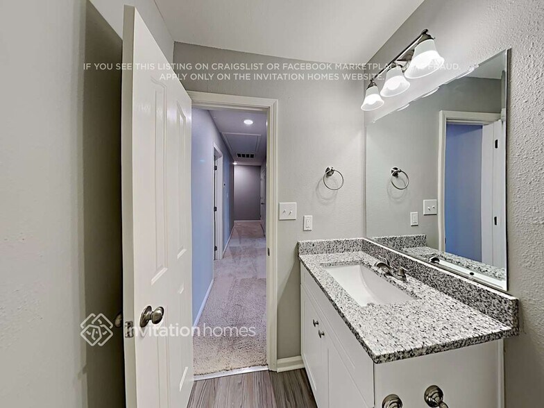 Building Photo - 341 Hunslet Cir