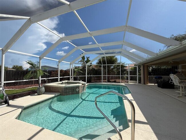 Building Photo - 17315 Sabrina Cir