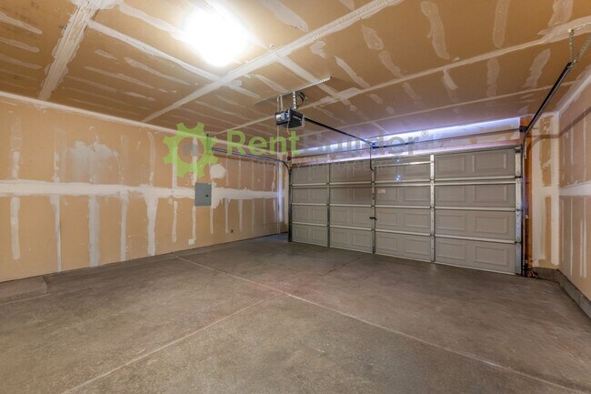 Building Photo - CALL US TODAY AT (505) 808-6467 TO SCHEDULE A CONVENIENT SHOWING