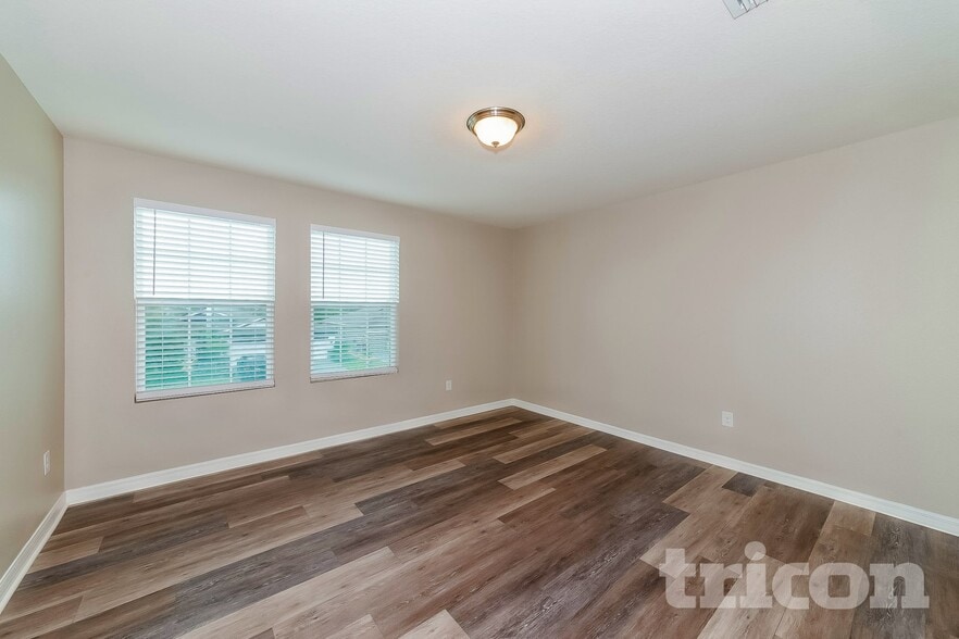 Building Photo - 6411 Devesta Lp