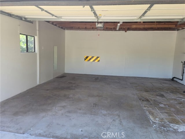 Building Photo - 15827 Fairgrove Ave