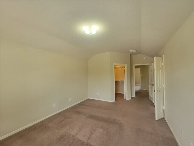 Building Photo - 3110 Clover Ranch Cir