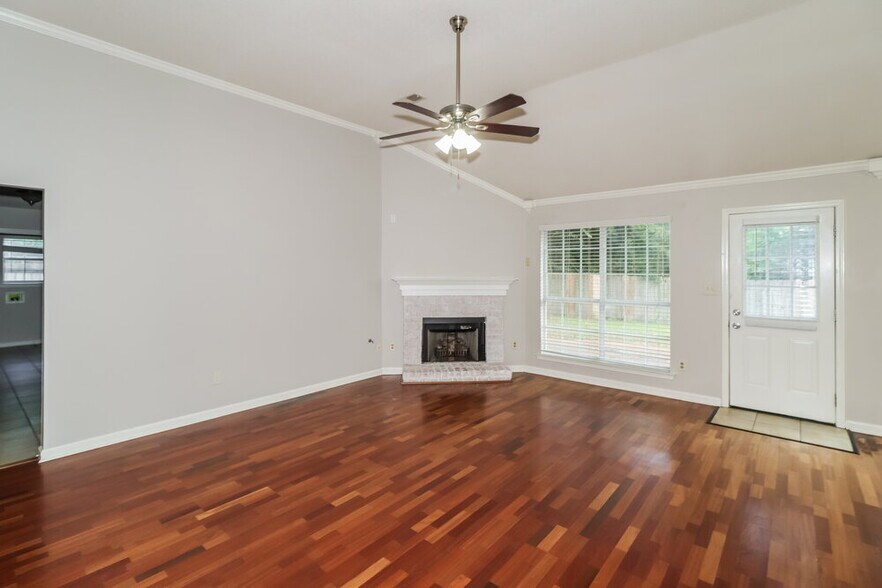 Building Photo - 1058 Green Fern Cove