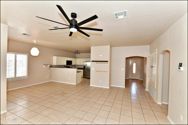 Building Photo - 5810 Redstone Mesa Ct