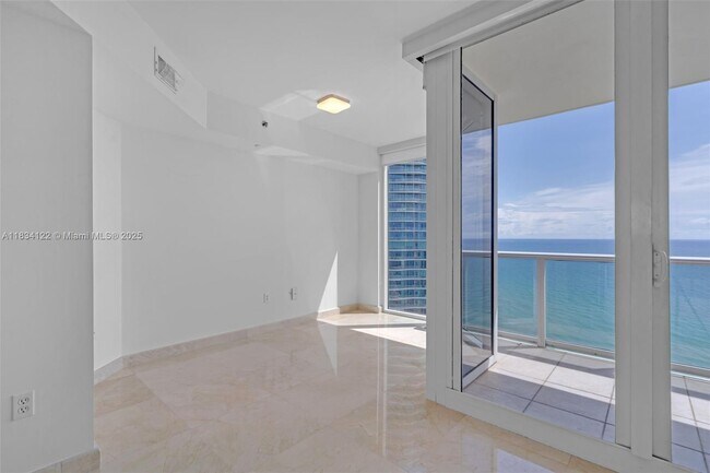 Building Photo - 19333 Collins Ave