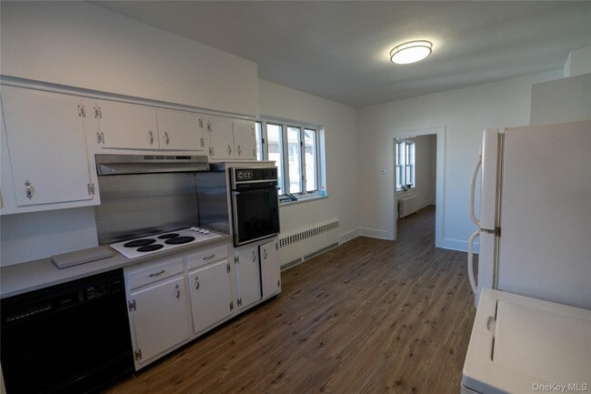 Building Photo - 43 4th St