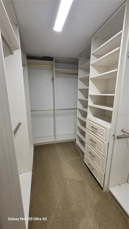 Building Photo - 11028 Versailles Blvd