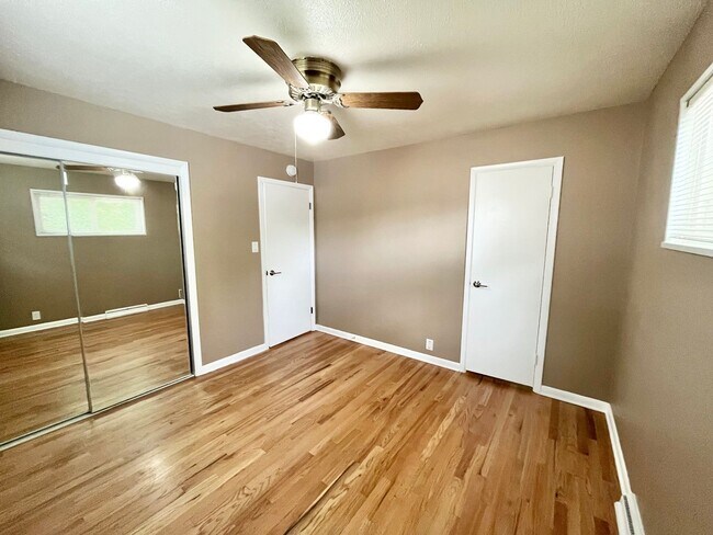 Building Photo - Spacious Littleton Home with Large Fenced Yard & Attached Garage!