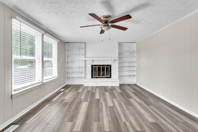 Building Photo - 2411 Blue Rock Blvd