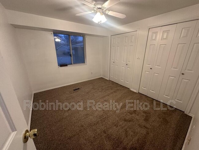 Building Photo - 1235 Dotta Dr