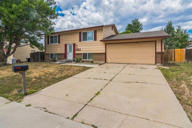 Building Photo - Charming 3BR House in Arvada