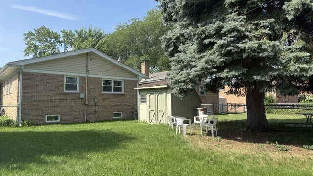 Building Photo - 5832 Reba St