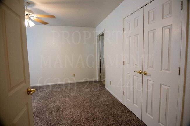 Building Photo - 2 Bedroom 2 Bath