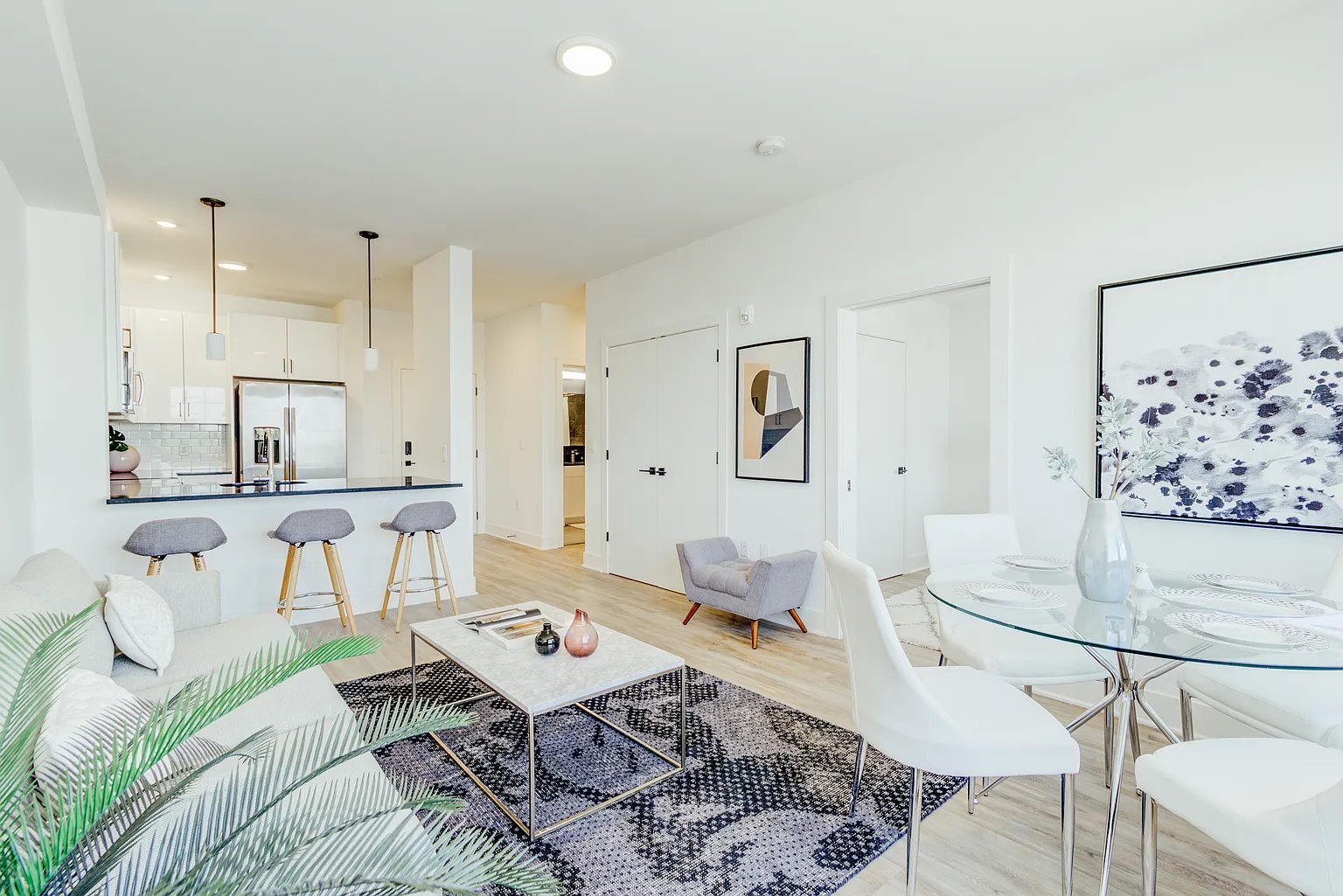 Building Photo - 520 Cliff St