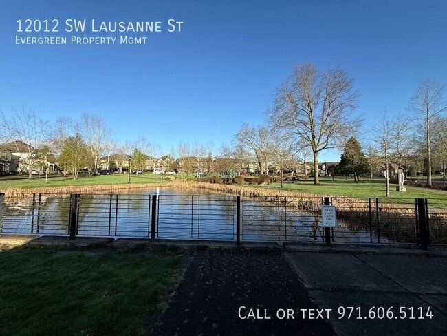 Building Photo - 12012 SW Lausanne St