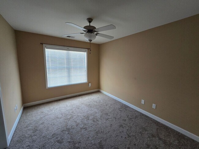 Building Photo - 5114 Chapel Ln