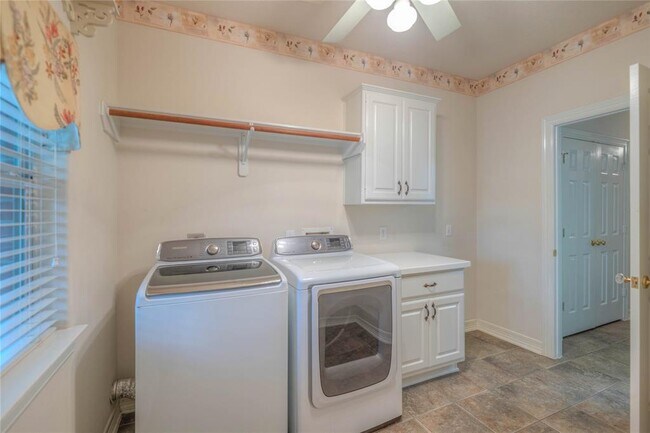 Building Photo - 29702 Orchard Grove Dr