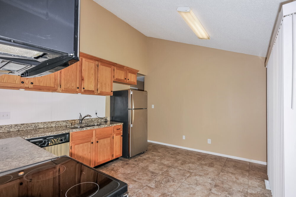 Building Photo - 6911 Candlewick Way