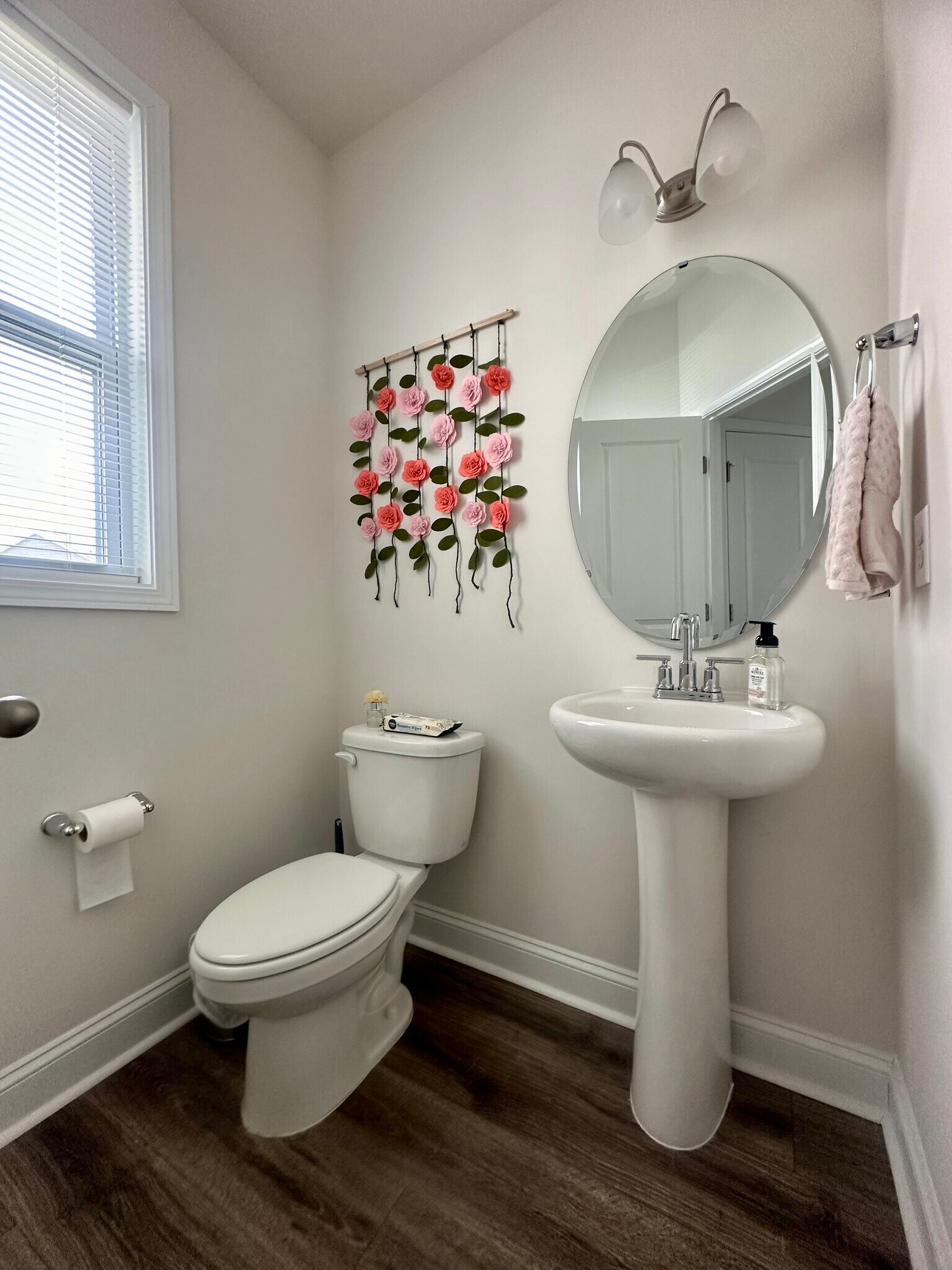 Half bath in 1st floor - 38 Ravens Ridge Rd