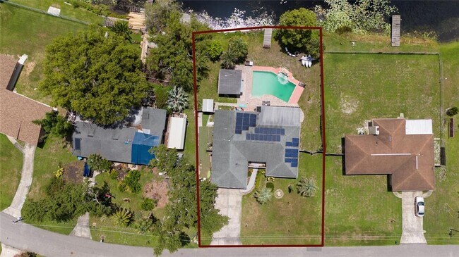 Building Photo - 1265 E Fowler Dr