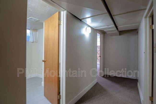 Building Photo - 536 S 100 W