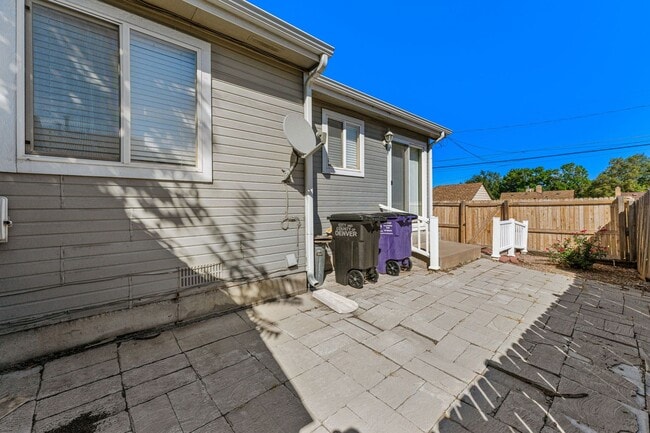 Building Photo - Charming Home in Sunnyside, DENVER