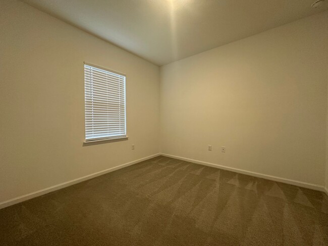 Building Photo - For rent - Hamlin - Horizon West 1/1 Power...