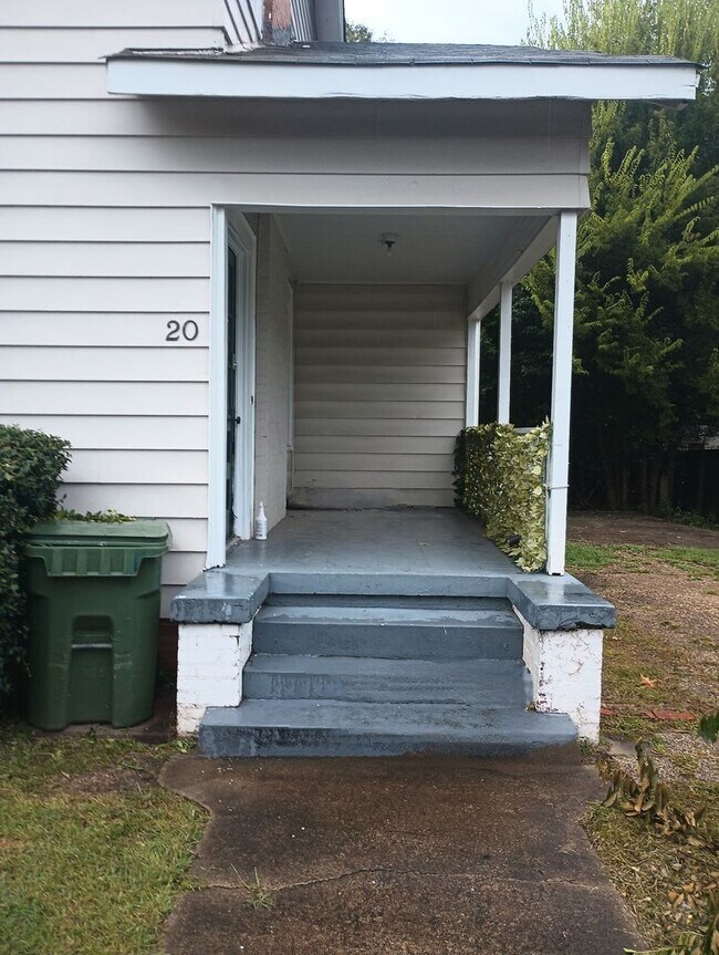 Building Photo - South Penn Duplex of Capitol Heights