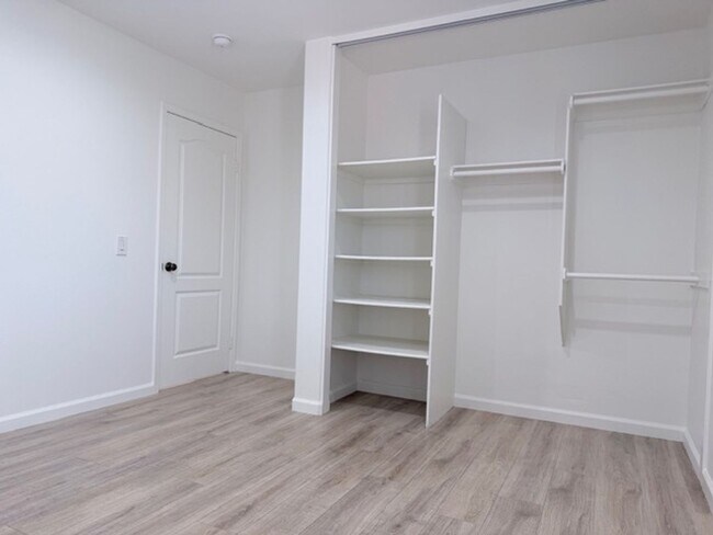 Building Photo - 18110 Flynn Dr