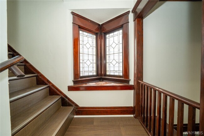 Building Photo - 23 Aldrich Pl