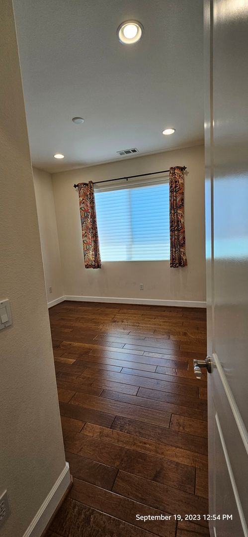 Building Photo - Beautiful Newer Rice Ranch Single Story Home in Orcutt