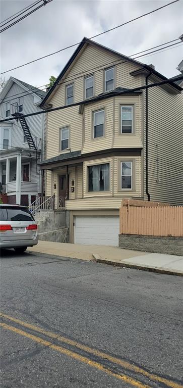 Building Photo - 642 Chalkstone Ave