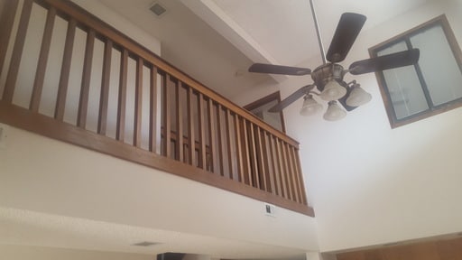Building Photo - 5200 Villa View Dr