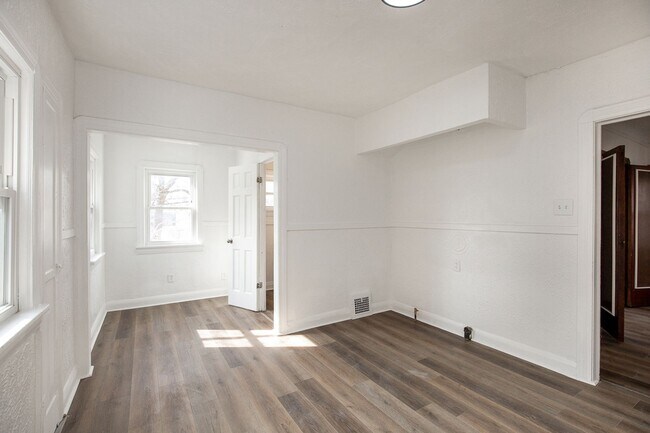 Building Photo - 4772 E 90th St