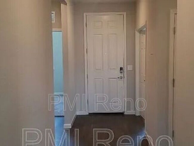 Building Photo - 8402 Simsbury Dr
