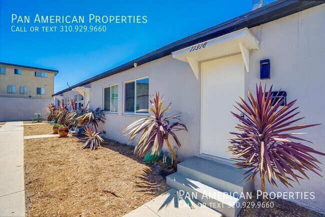 Building Photo - 11314 1/2 S Truro Ave-