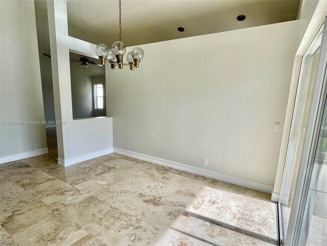 Building Photo - 808 Stanton Dr