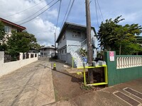 Building Photo - 1415 Kokea St