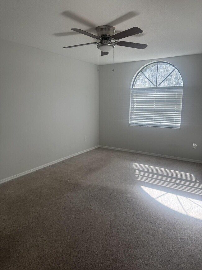 Building Photo - Beautiful Country Home on 1.76 Acres — No HOA, No Deed Restrictions!