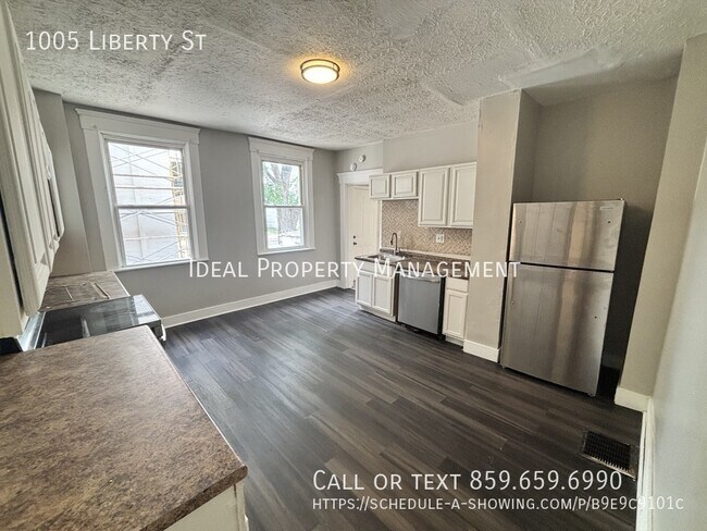 Building Photo - 1005 Liberty St