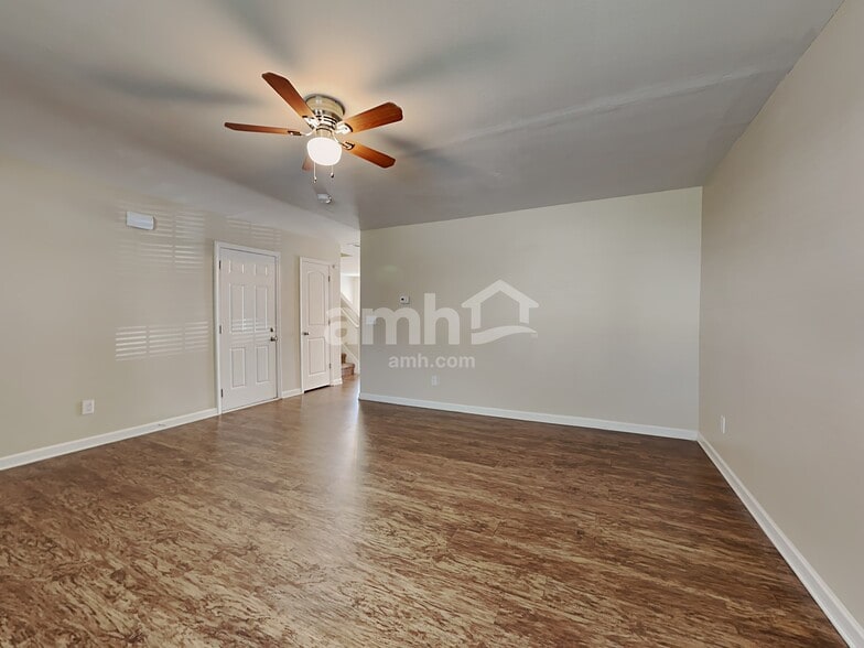 Building Photo - 5963 Odenton Ln