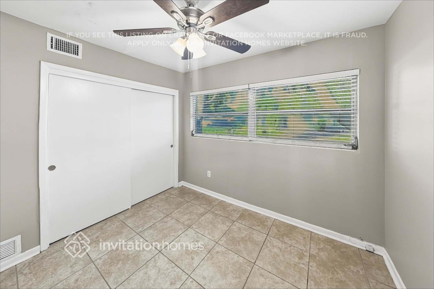 Building Photo - 12160 Croft Dr N