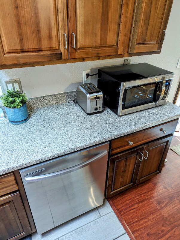 Building Photo - 120 E Camille Dr