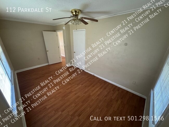 Building Photo - 112 Parkdale St